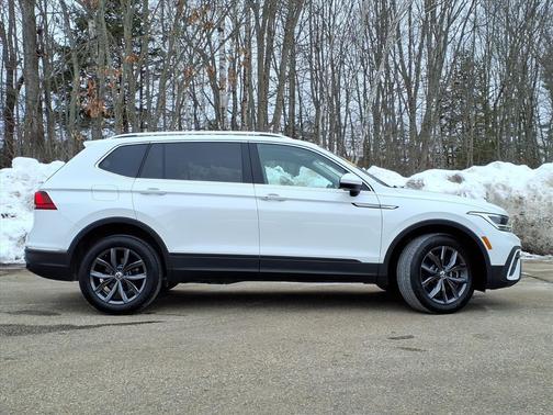 2022 Volkswagen Tiguan 2.0T SE 4MOTION