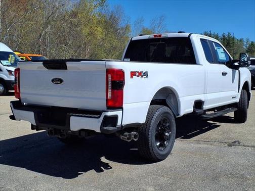 2025 Ford F-350 XL