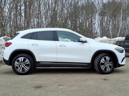2025 Mercedes-Benz GLA 250 4MATIC