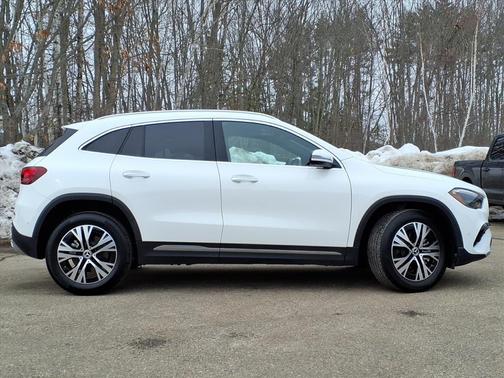 2025 Mercedes-Benz GLA 250 4MATIC