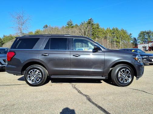 Gray Metallic 2024 Ford Expedition XLT