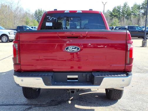 Ruby Red Metallic Tinted Clearcoat 2026 Ford F-150 XLT