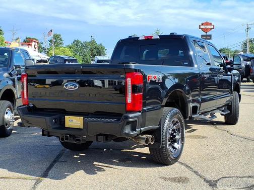 Black Metallic 2025 Ford F-350 XL