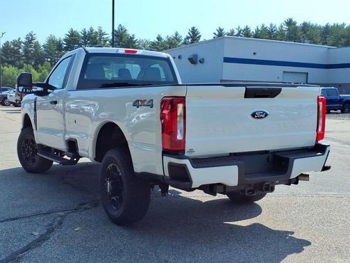 Oxford White 2026 Ford F-250 XL