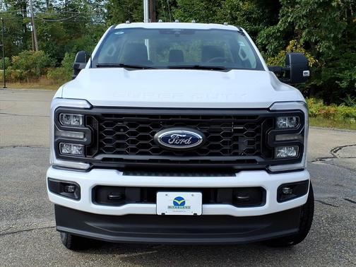 Oxford White 2026 Ford F-250 XL