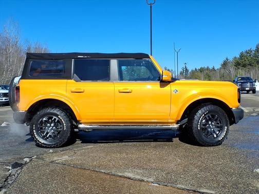 2022 Ford Bronco Outer Banks