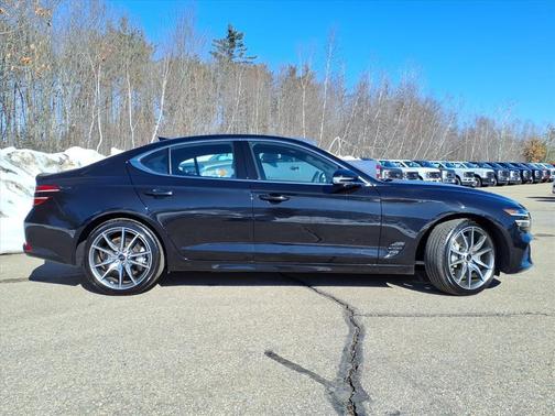 2025 Genesis G70 2.5T RWD