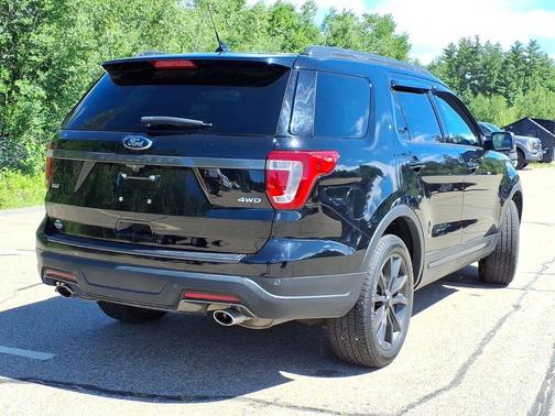 Shadow Black 2018 Ford Explorer XLT