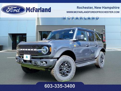 Carbonized Gray Metallic 2026 Ford Bronco Badlands
