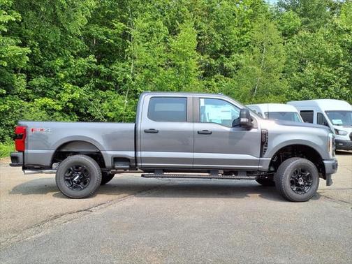 2025 Ford F-250 XL