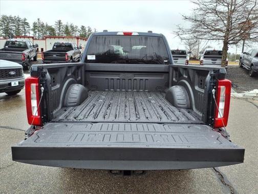 2025 Ford F-350 XLT