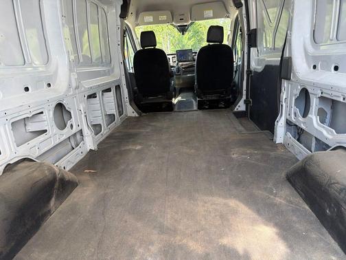 Oxford White 2022 Ford Transit-350 Base