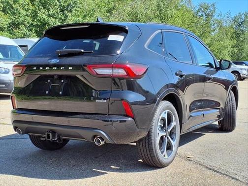 2025 Ford Escape ST-Line Elite