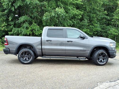 Granite Crystal Metallic Clearcoat 2023 RAM 1500 Rebel
