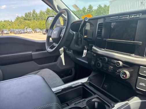 2024 Ford F-350 XLT