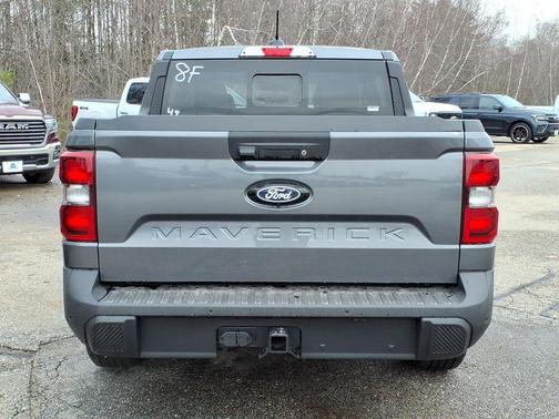 Carbonized Gray Metallic 2026 Ford Maverick Lariat