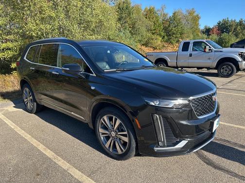 2022 Cadillac XT6 Premium Luxury AWD