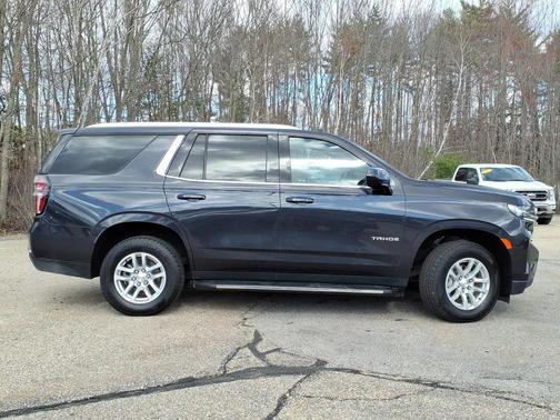 Dark Ash Metallic 2024 Chevrolet Tahoe LT