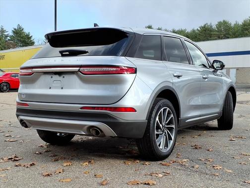 2023 Lincoln Corsair Standard