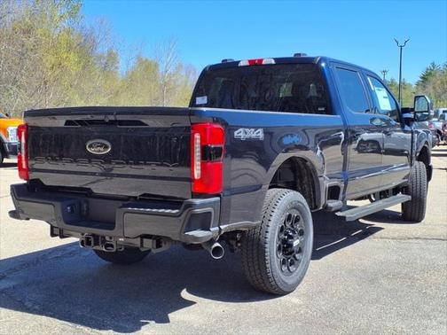 2025 Ford F-350 XLT