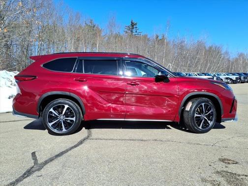 2021 Toyota Highlander XSE