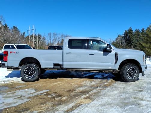 Glacier Gray Metallic Tri-Coat 2026 Ford F-350 Platinum