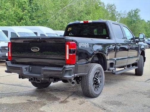 2025 Ford F-350 XLT