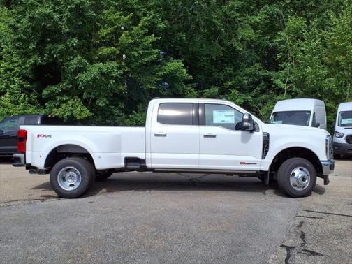 2025 Ford F-350 Lariat