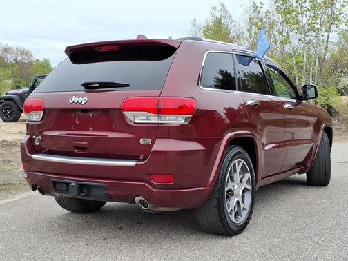 Velvet Red Pearlcoat 2021 Jeep Grand Cherokee Overland