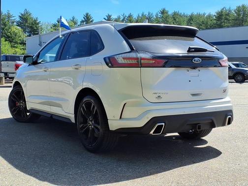 White Platinum Clearcoat Metallic 2019 Ford Edge ST