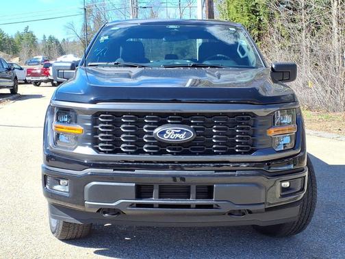 Agate Black Metallic 2026 Ford F-150 STX