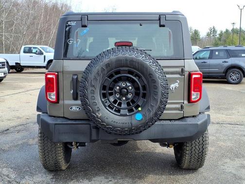 Marsh Gray 2026 Ford Bronco Base