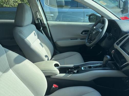 2017 Honda HR-V EX