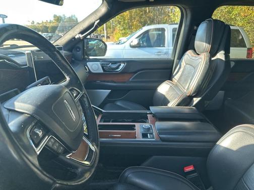 2023 Lincoln Navigator Black Label