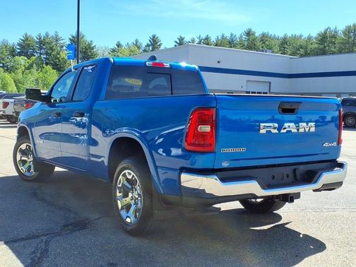 Hydro Blue Pearlcoat 2025 RAM 1500 Big Horn/Lone Star