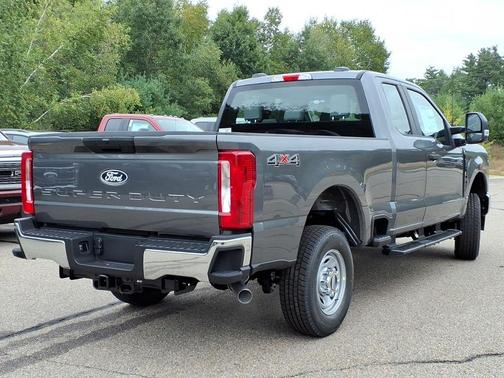 Carbonized Gray Metallic 2027 Ford F-250 XL