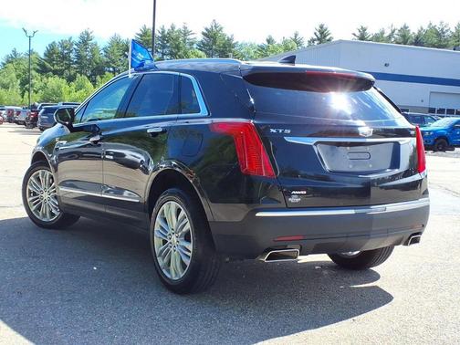 Stellar Black Metallic 2019 Cadillac XT5 Premium Luxury