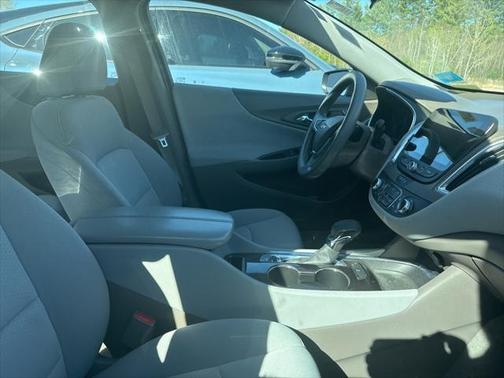 2021 Chevrolet Malibu FWD LT