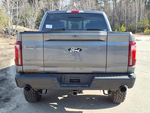 Carbonized Gray Metallic 2026 Ford F-150 Tremor
