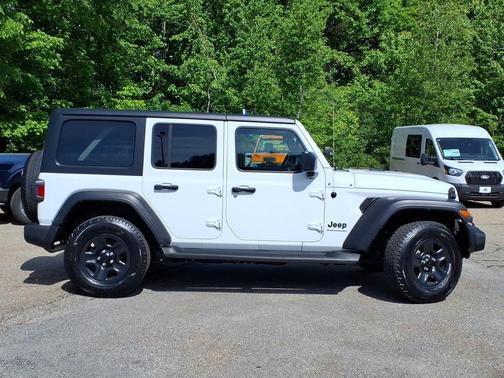 Bright White Clearcoat 2023 Jeep Wrangler Sport