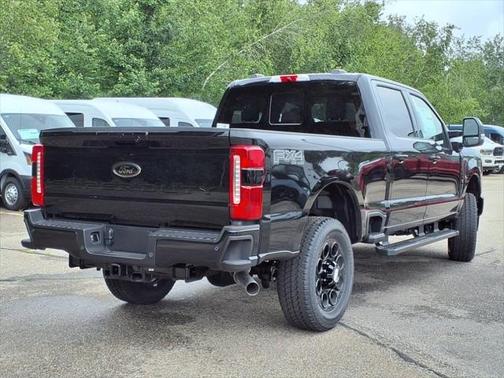 2025 Ford F-350 XLT