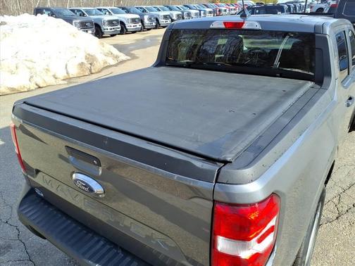 2022 Ford Maverick XL