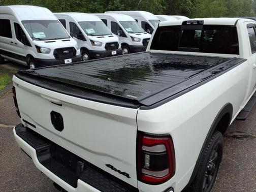 2023 RAM 3500 Laramie Crew Cab 4x4 8' Box