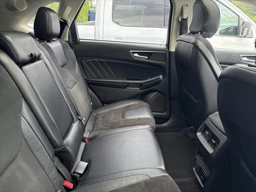 2015 Ford Edge Sport