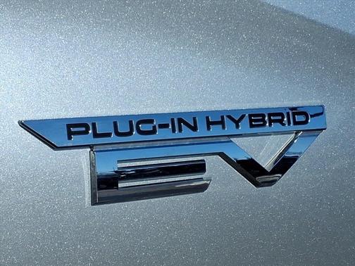 2024 Mitsubishi Outlander PHEV SEL