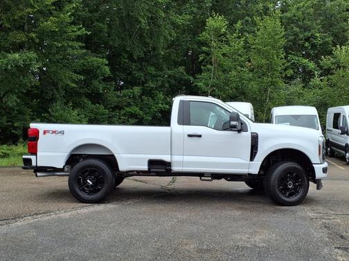 2025 Ford F-350 XL