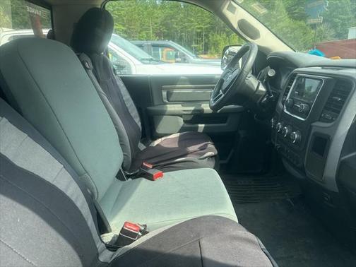 2018 RAM 2500 Tradesman Regular Cab 4x4 8' Box