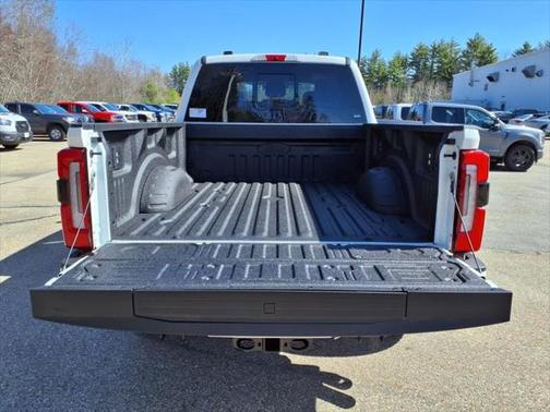 2025 Ford F-350 Platinum