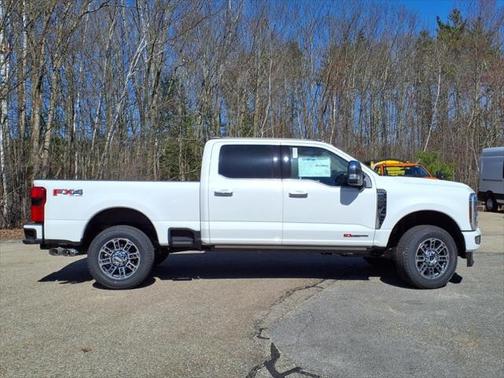 2025 Ford F-350 Platinum