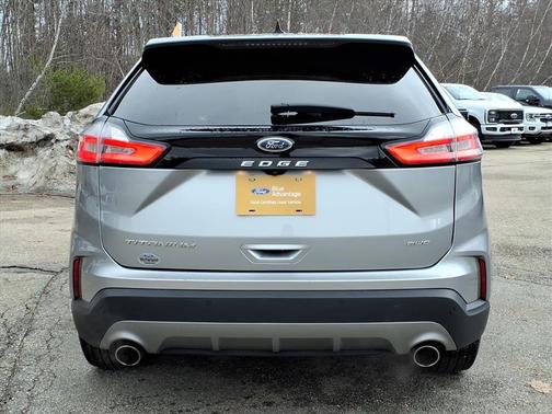 Silver Metallic 2024 Ford Edge Titanium